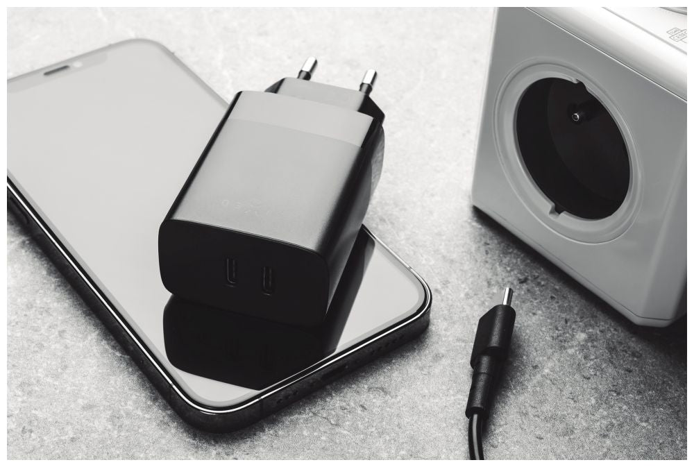 FIXED Dual USB-C Travel Charger 35W, black